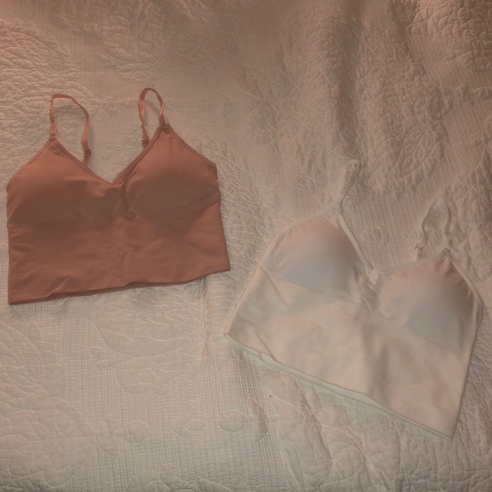Set of 2 SUPER SOFT Crop Tank Tops!